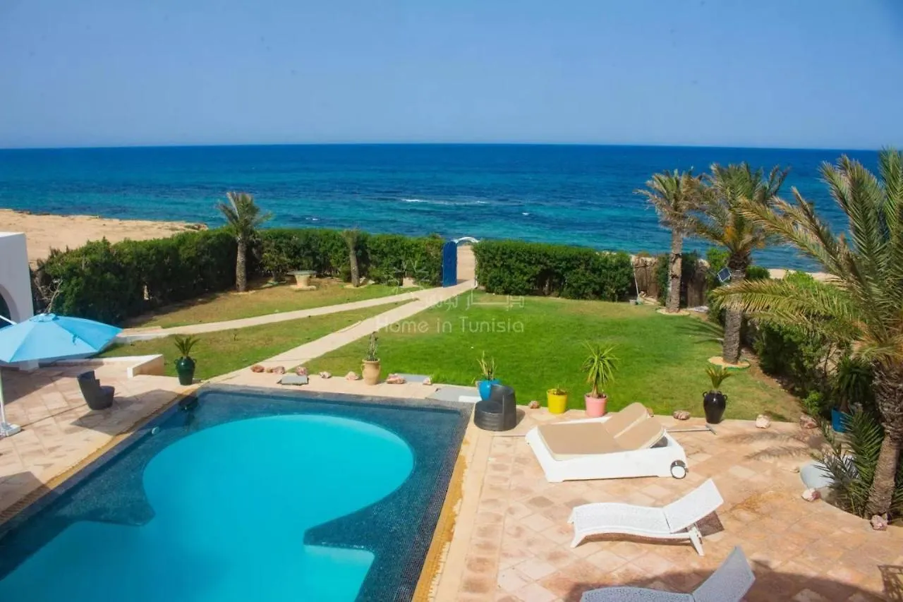 Sublime Villa Pieds Dans L Eau A Hergla Kasnadar 0*,  Tunisia